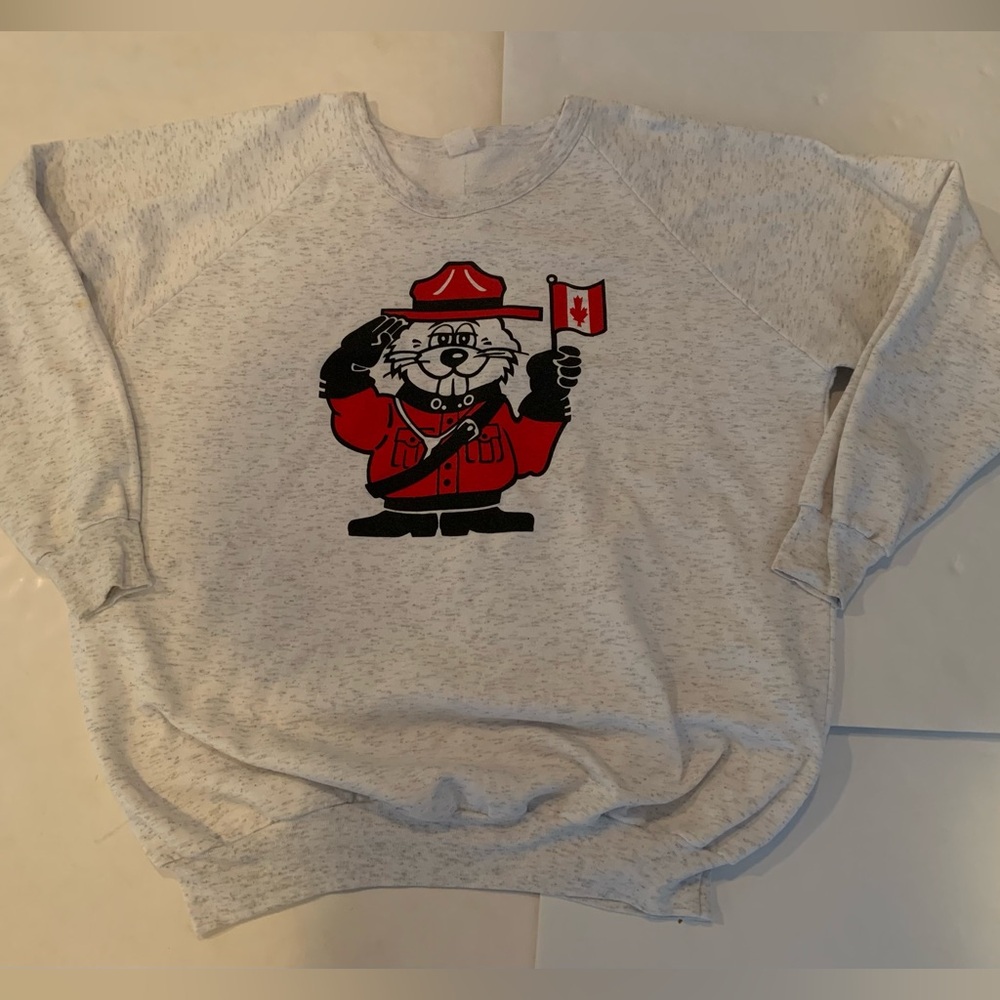 Vintage 80’s 90’s Canadian RCMP Beaver Sweatshirt Raglan Sleeve Size XXL
